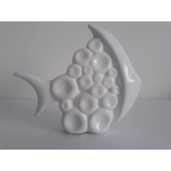 peixe em cerâmica 